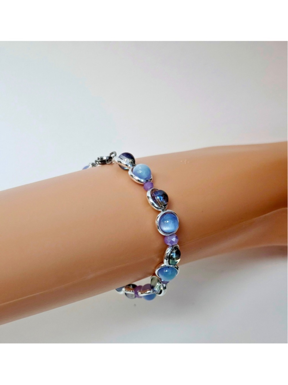 Kinetic Mermaid Aura & Lilac Faceted Beaded Articulated Bracelet 8.75"
